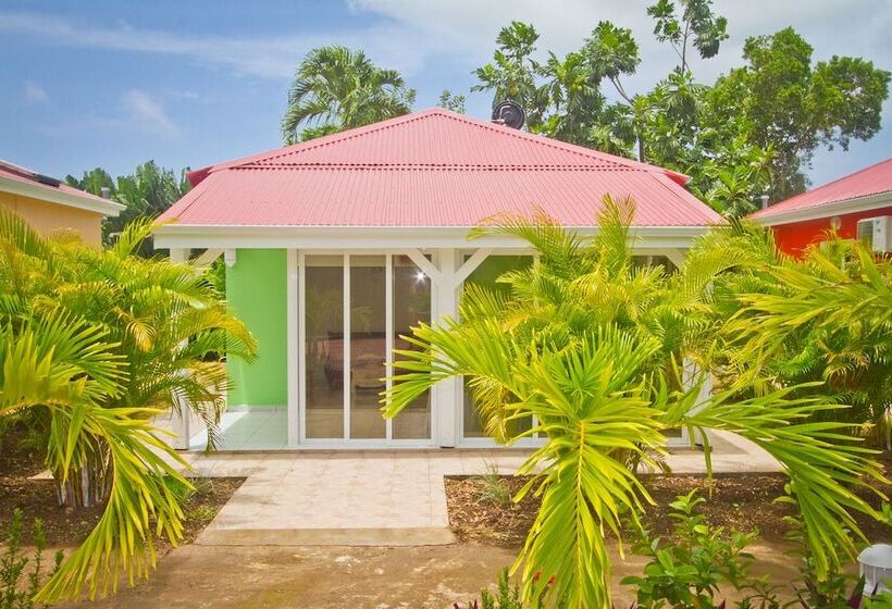 اقامتگاه Oasis Du Levant