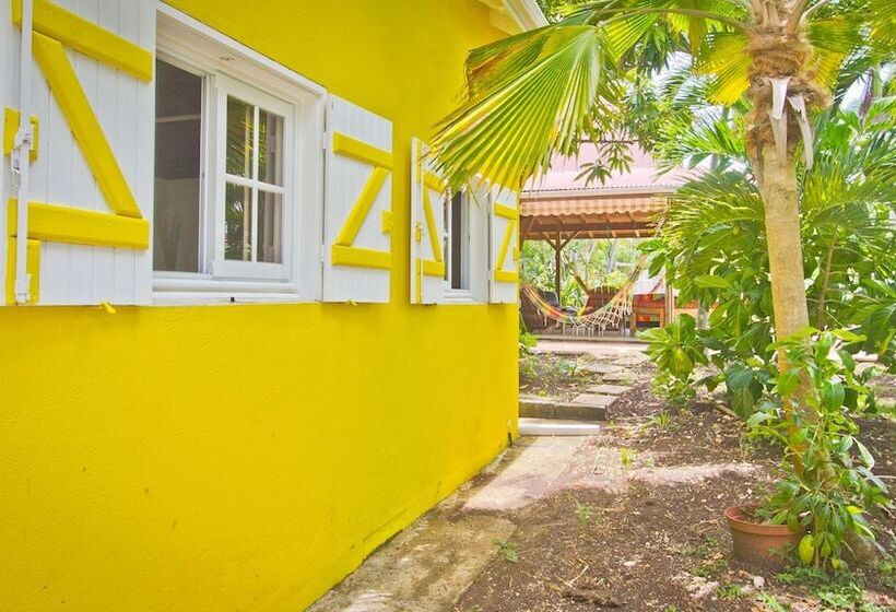 اقامتگاه Oasis Du Levant