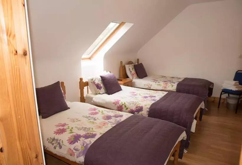 Slieve League House B&b