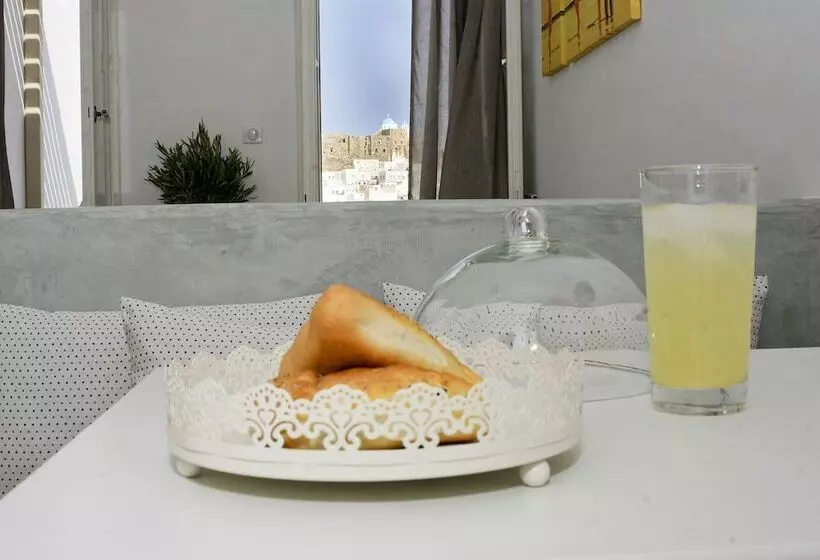 Anatoli Luxury Studios & Suites