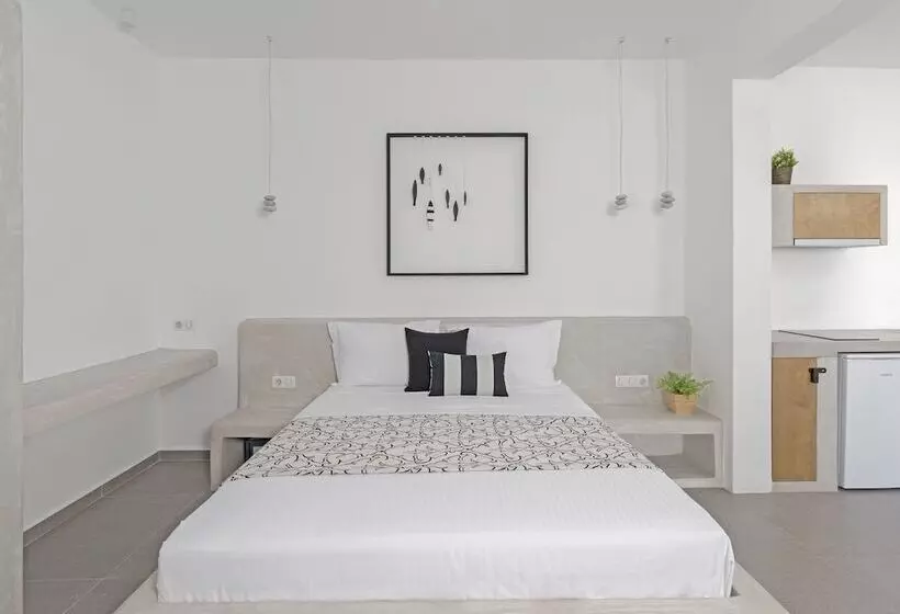 Anatoli Luxury Studios & Suites