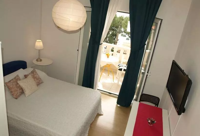 Apartments Issa
