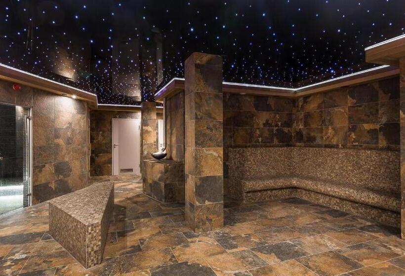 Blue Mountain Resort