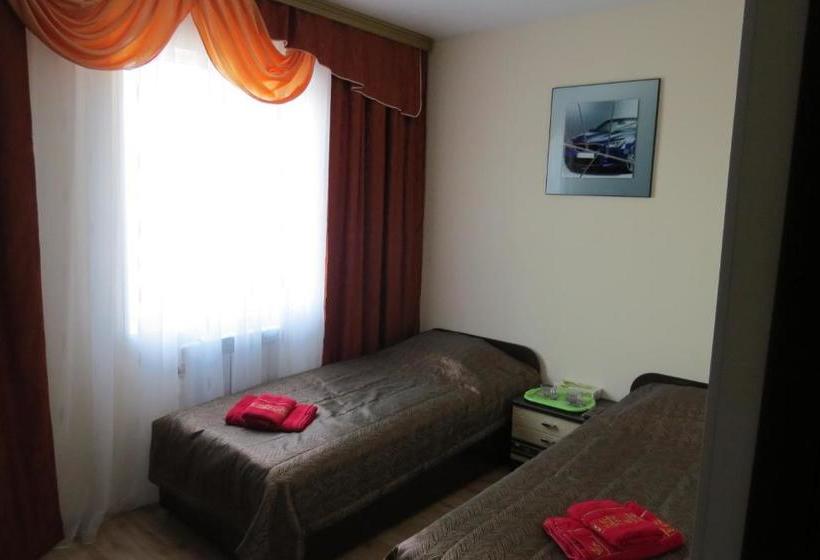 בית מלון כפרי Boyard Inn