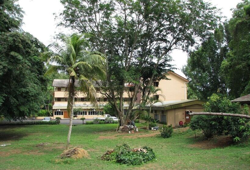 هتل Mersing Merlin Inn