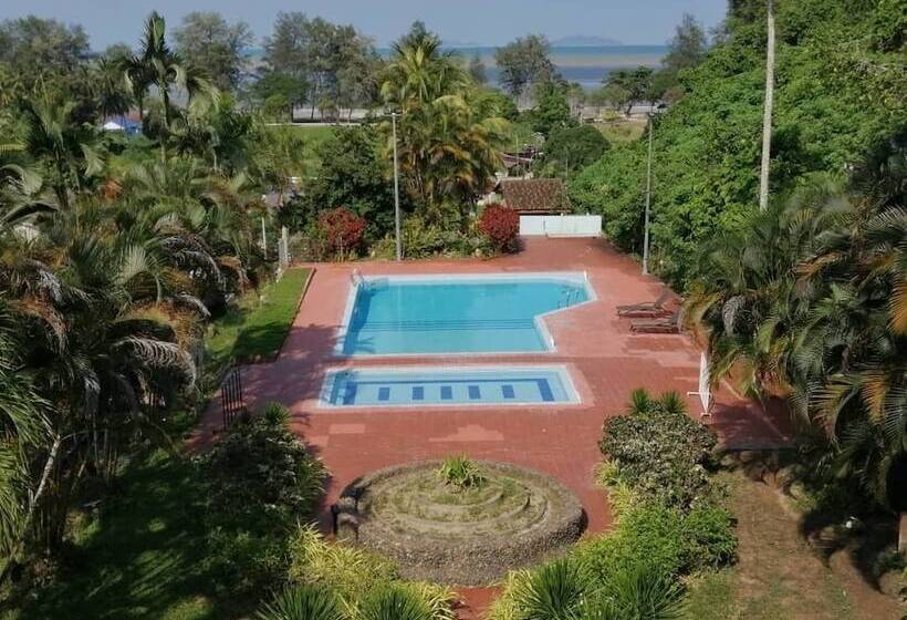 هتل Mersing Merlin Inn