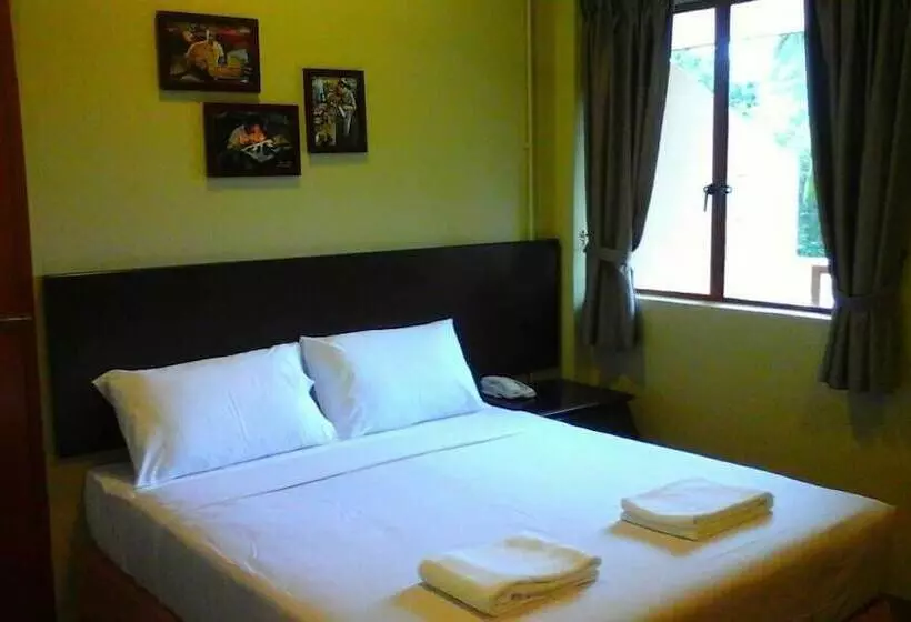 Otel Mersing Merlin Inn