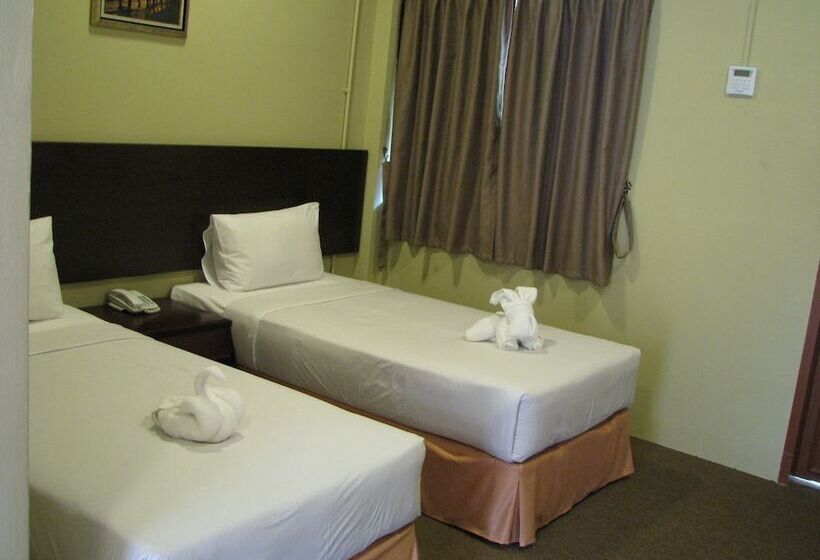 هتل Mersing Merlin Inn