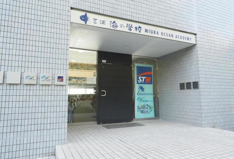 Отель Ocean Village Miura