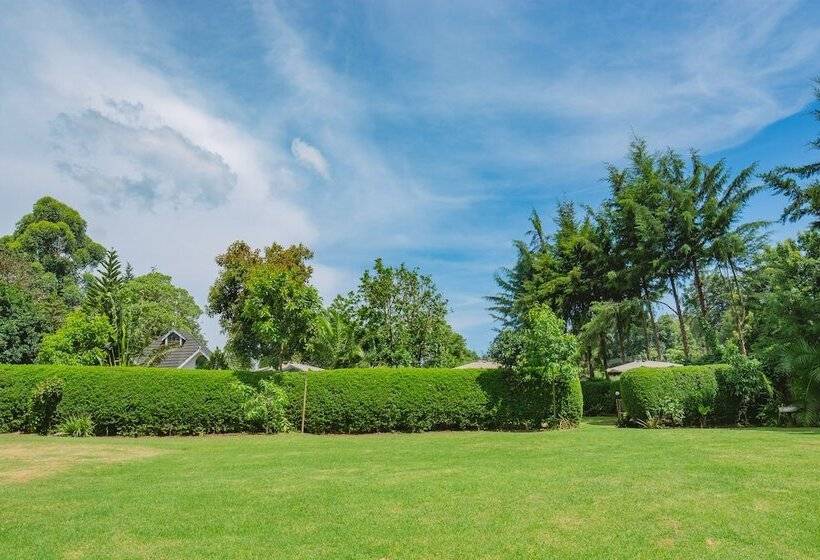 هتل Sahara Gardens Kericho