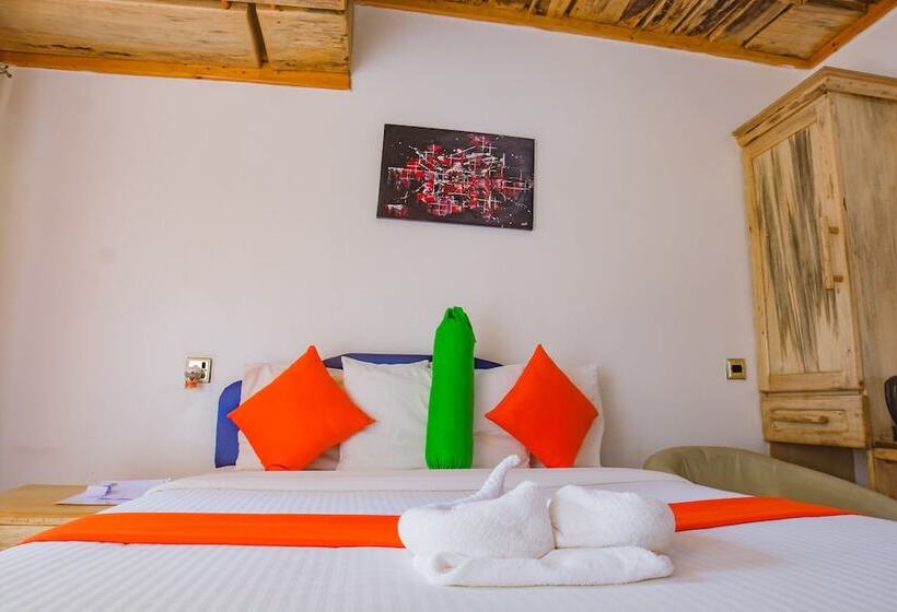 هتل Sahara Gardens Kericho