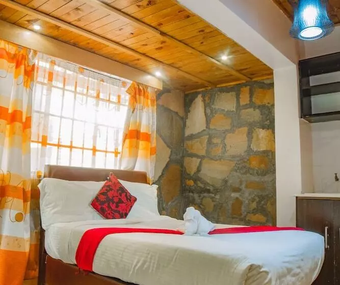 هتل Sahara Gardens Kericho