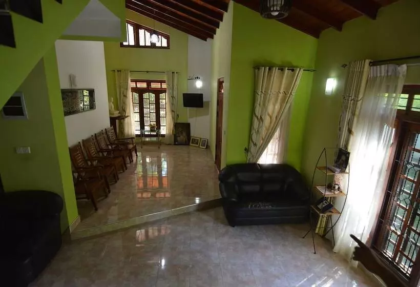 Majatalo Binara Home Stay Tourist Lodge