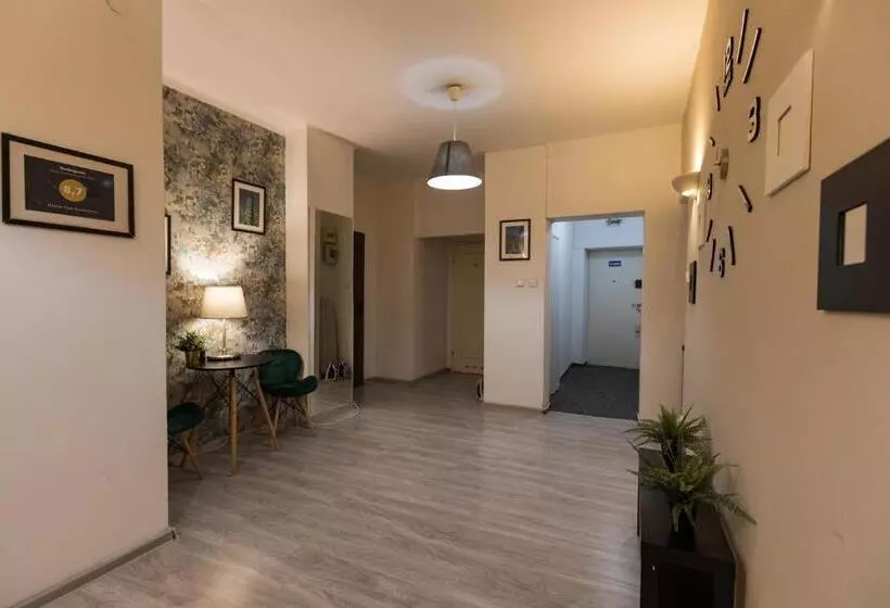 پانسیون Hidden Peak Guestrooms