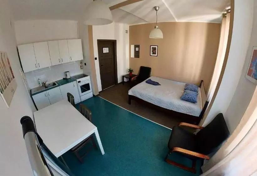 پانسیون Hidden Peak Guestrooms
