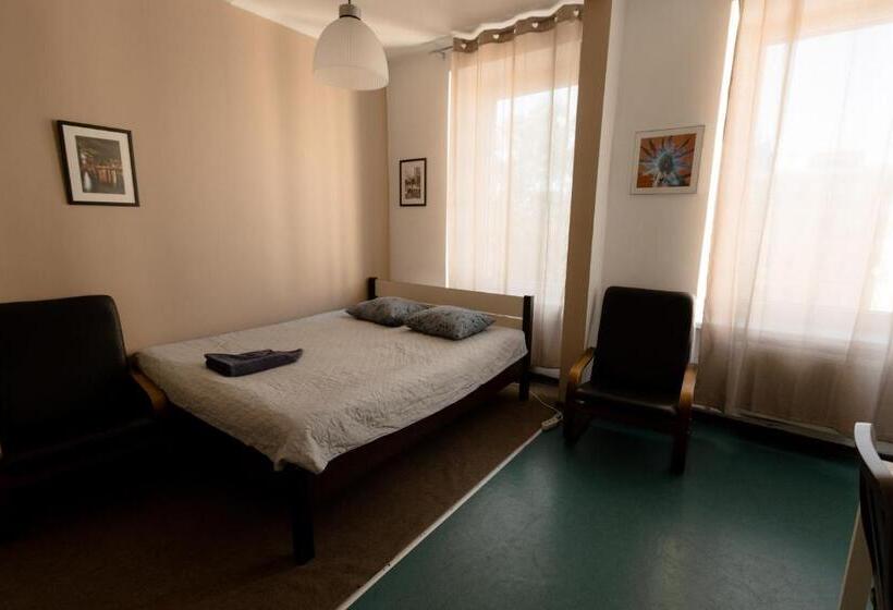 بنسيون Hidden Peak Guestrooms