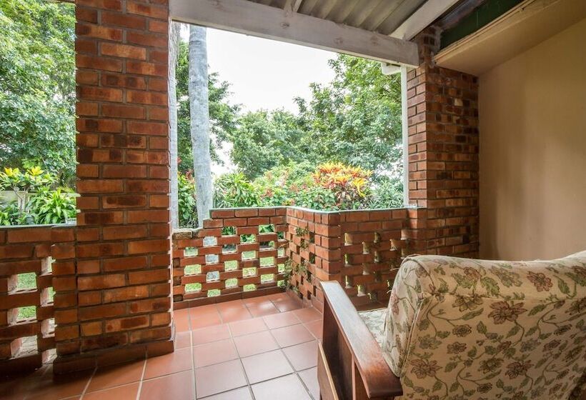 Majatalo Wendy S Country Lodge