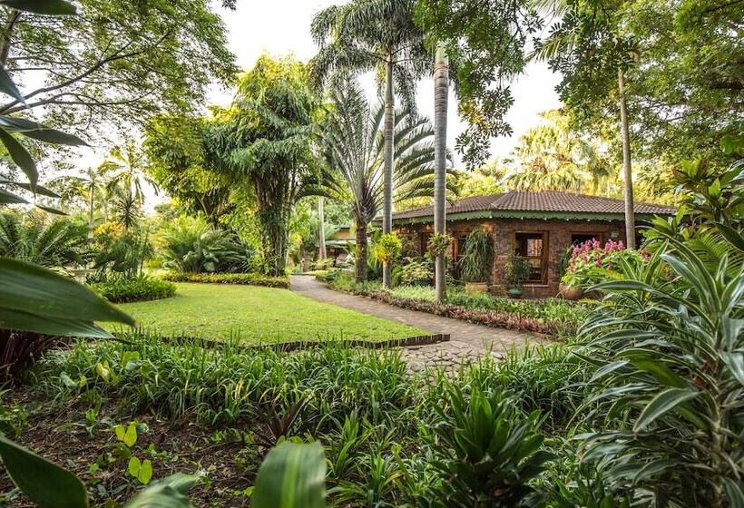 Majatalo Wendy S Country Lodge