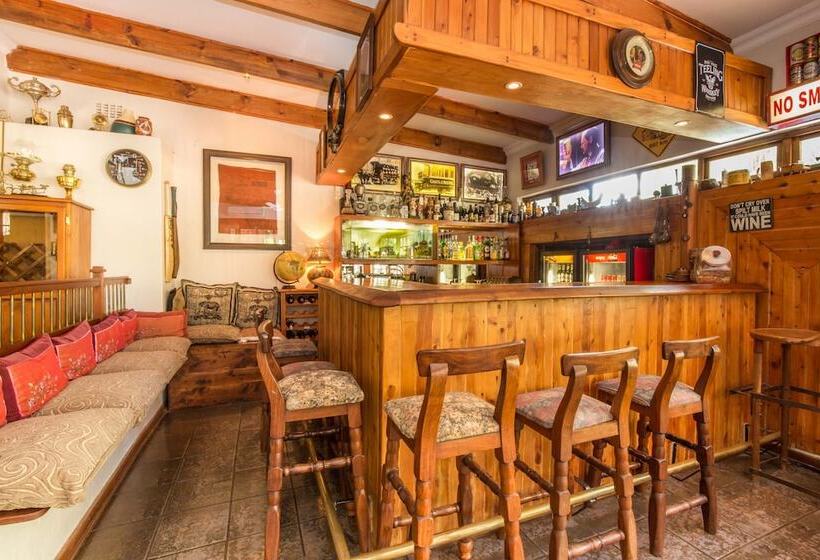 Majatalo Wendy S Country Lodge