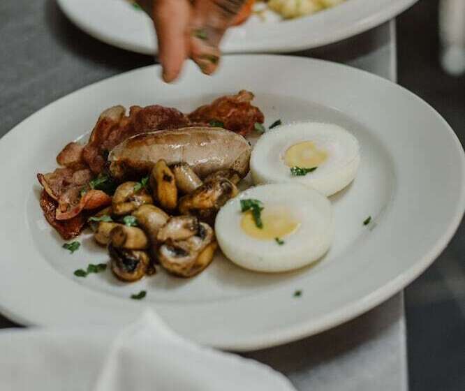 Majatalo Wendy S Country Lodge