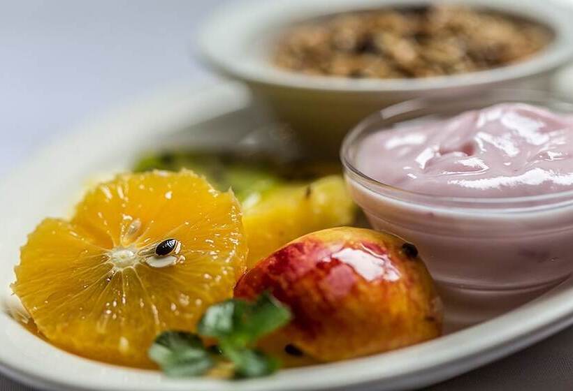 Majatalo Wendy S Country Lodge