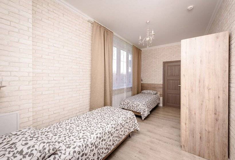 פנסיון Zhuravli