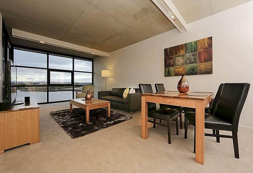 Dockside 4 Kingston Act