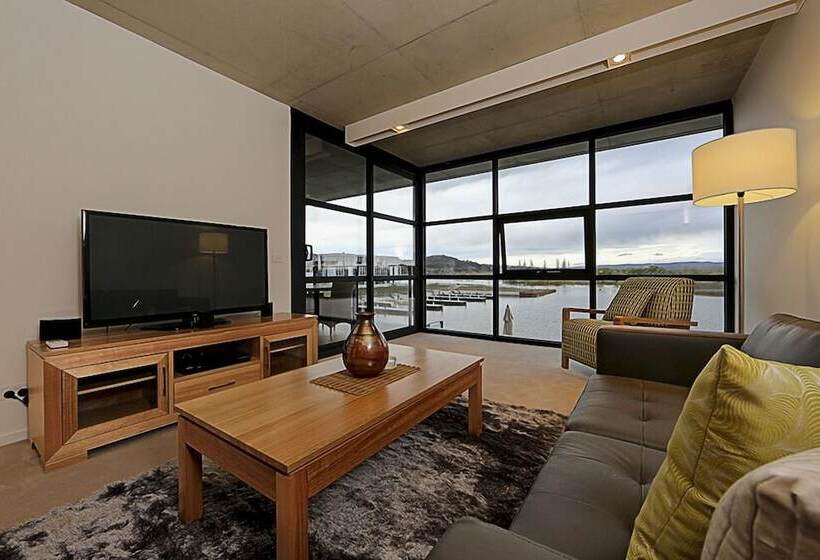 Dockside 4 Kingston Act