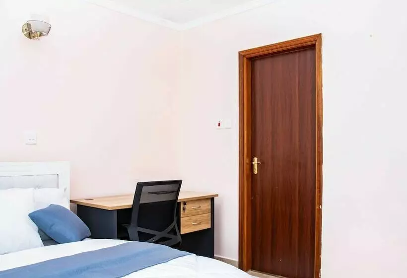 تختخواب و صبحانه Karolinas Homestay Near Jkia