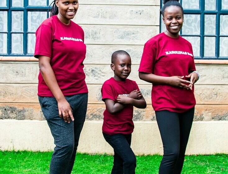 تختخواب و صبحانه Karolinas Homestay Near Jkia