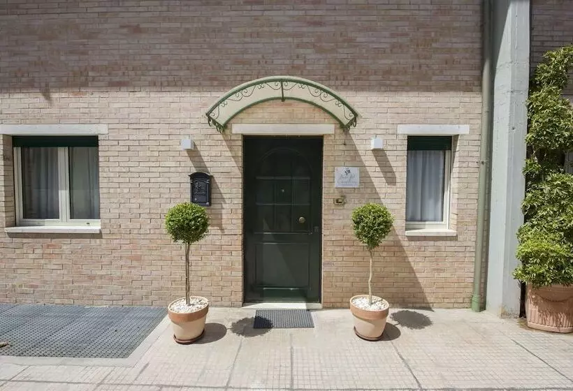 Aamiaismajoitus (B&B) Passo Del Cavaliere