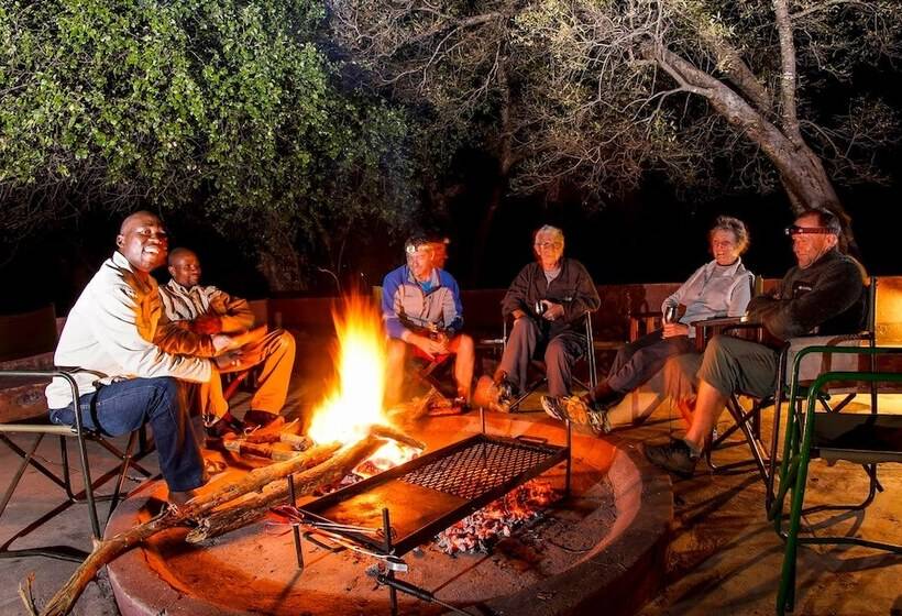 فندق Blouberg Camp