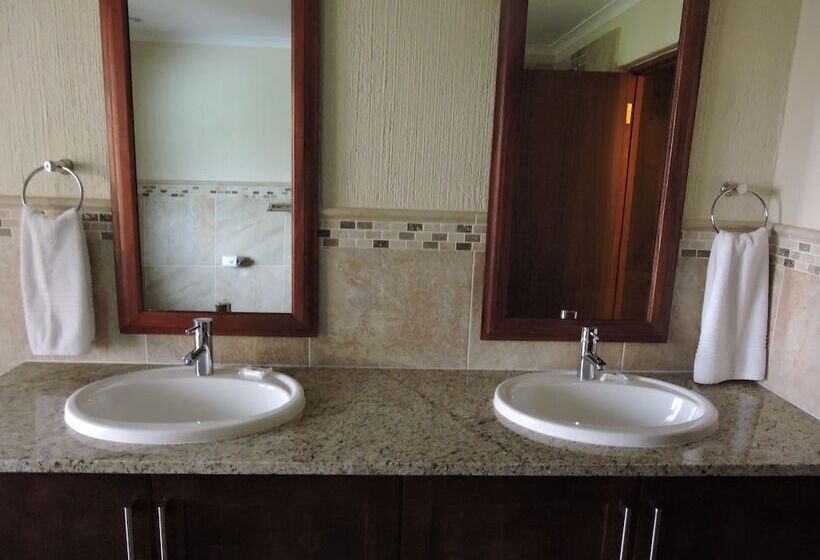 בית מלון כפרי Hoyo Hoyo 573 Kruger Park Lodge