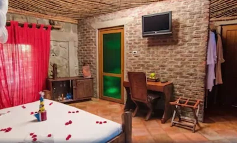 هتل Kuriftu Resort & Spa Bishoftu