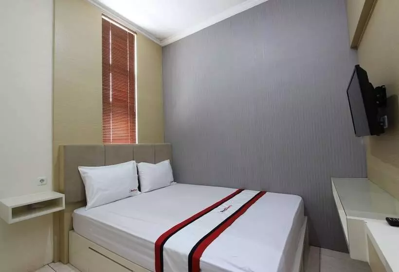 Hotelli Reddoorz Near Upn Jogjakarta