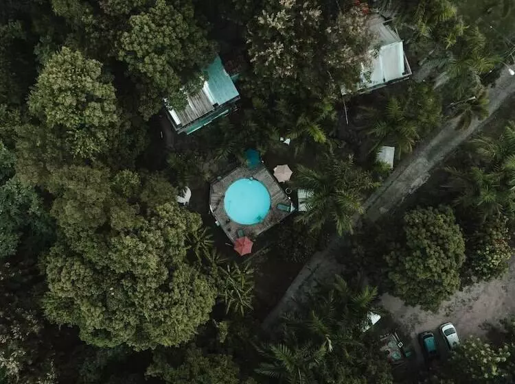 پانسیون Hacienda Tres Casitas