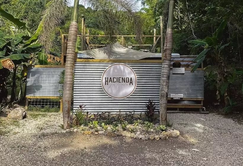 پانسیون Hacienda Tres Casitas