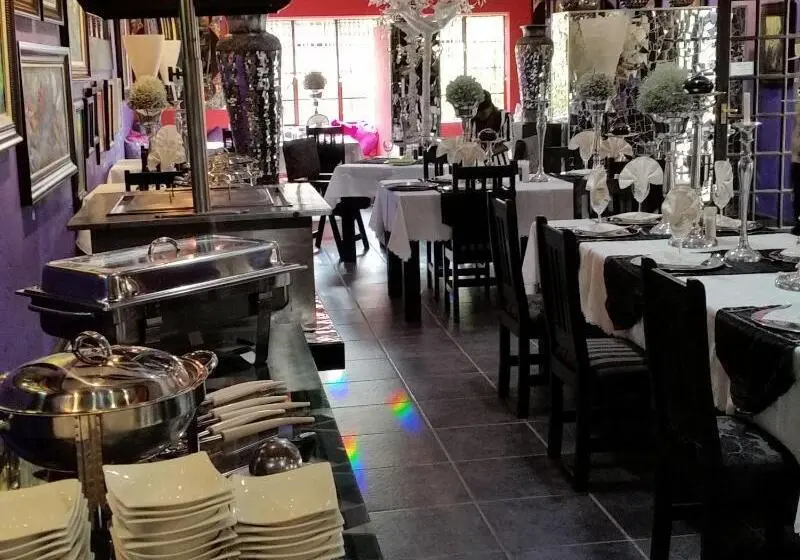 ペンション Izimbali Lodge And Restaurant
