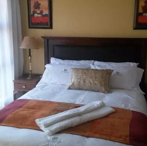ペンション Mapo Zulu Lodge
