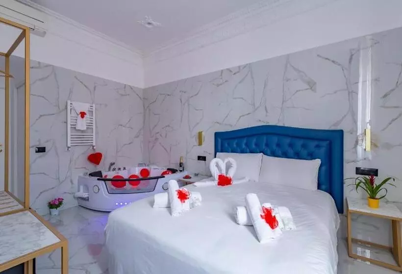 پانسیون Miss Suite