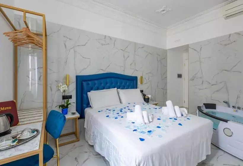 پانسیون Miss Suite