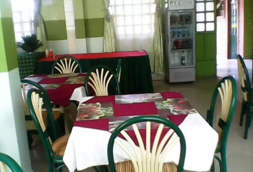 پانسیون Pec Guest House