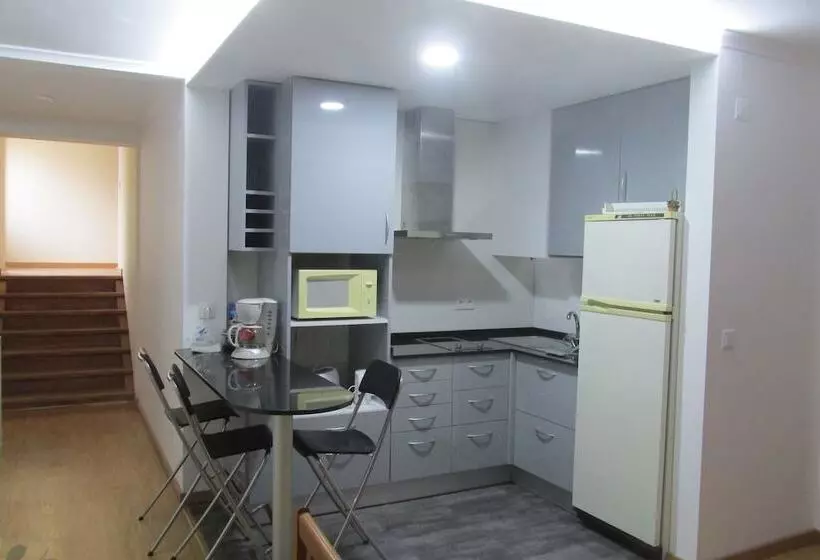 ペンション Residencial Marialva Park