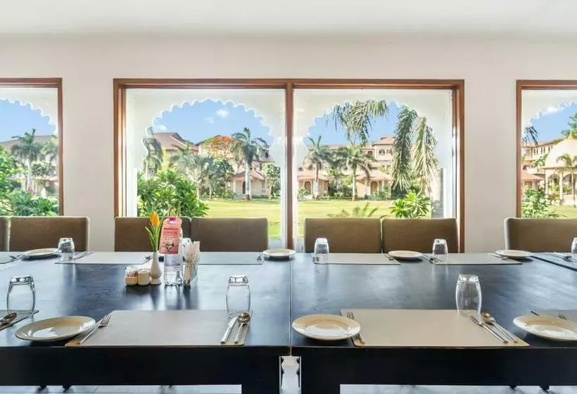 Holiday Resort & Spa A Unit Of S Poddar Group