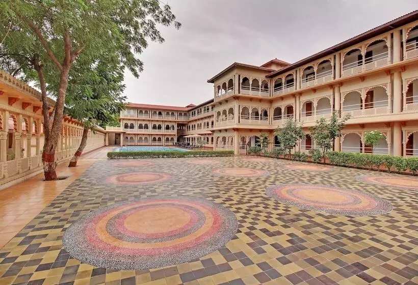 Holiday Resort & Spa A Unit Of S Poddar Group