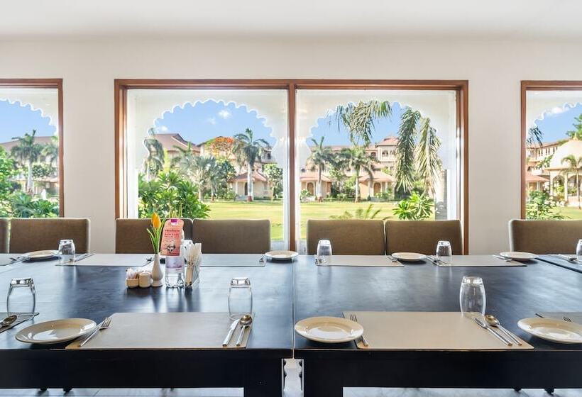 Holiday Resort & Spa A Unit Of S Poddar Group