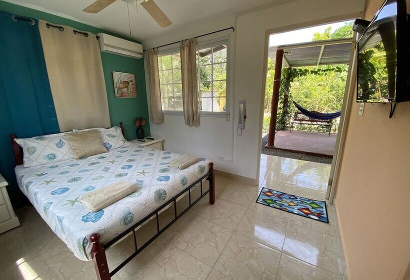 여관 Las Catalinas Coronado