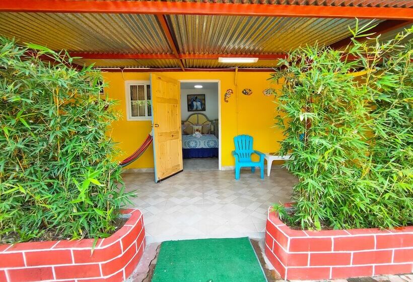 여관 Las Catalinas Coronado