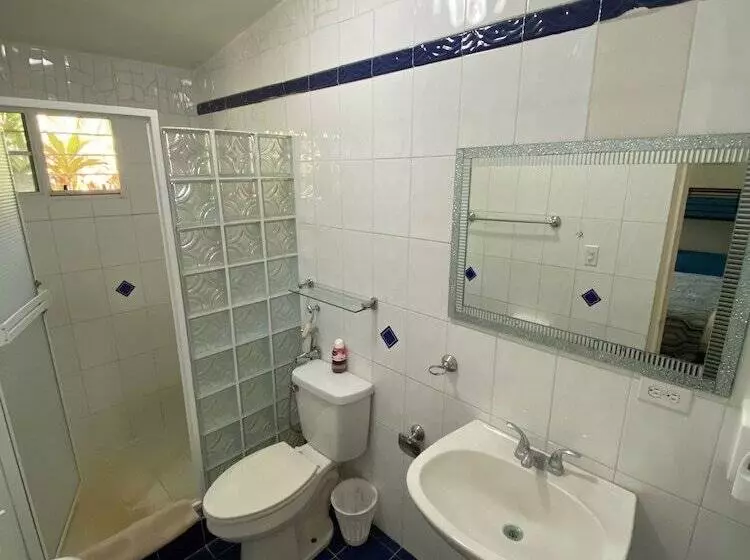 簡易ホテル Las Catalinas Coronado