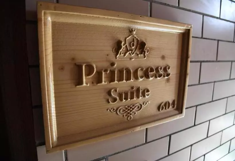 Hotelli Deventure Shimla Hills